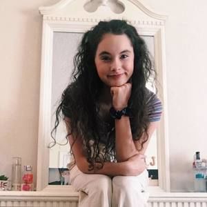 Meet your Posher, Jadelyn